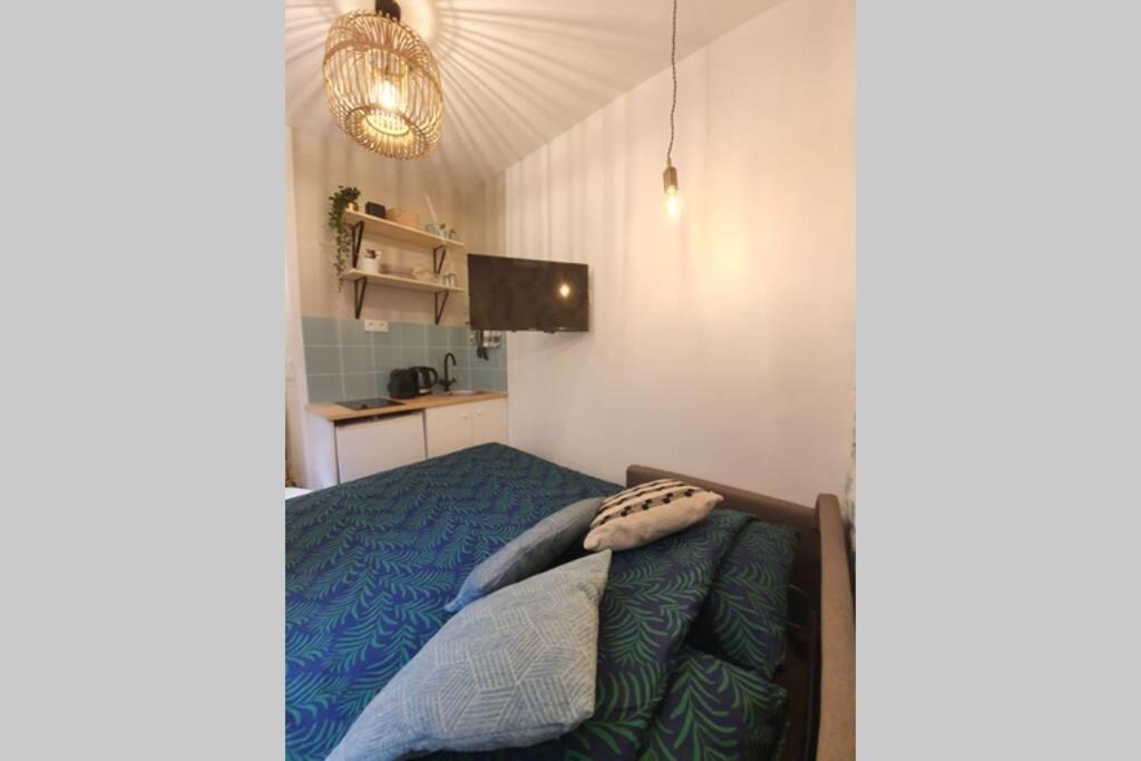 Home Sweet Home Pigalle Montmartre Jungle Paris Exterior foto